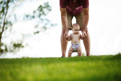 Pannolini lavabili e papà: dieci motivi per dire si!
