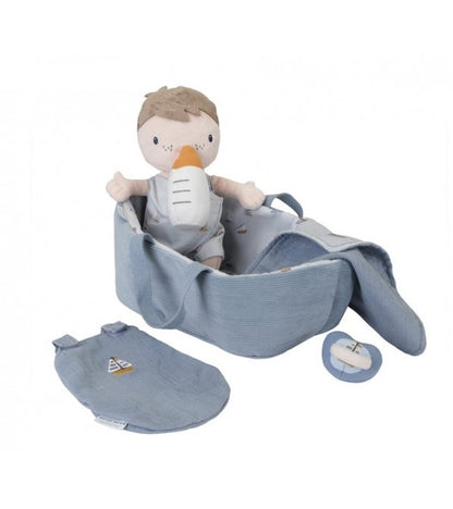 Bambola neonato con culla e accessori