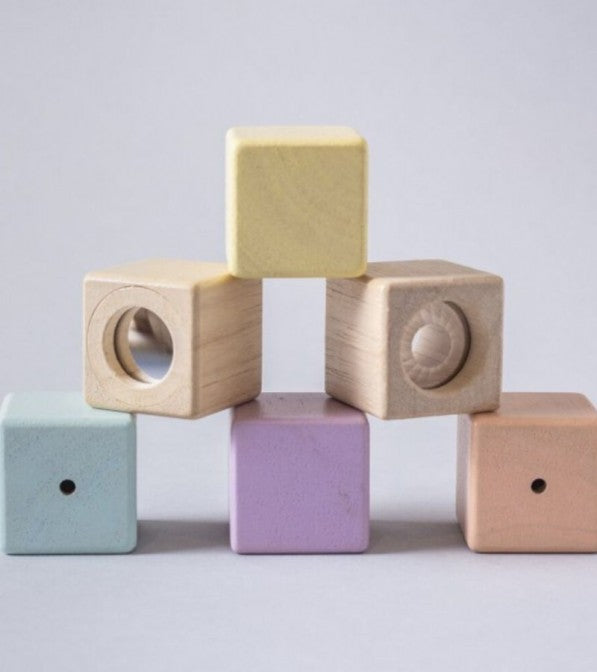 Cubetti sensoriali in legno