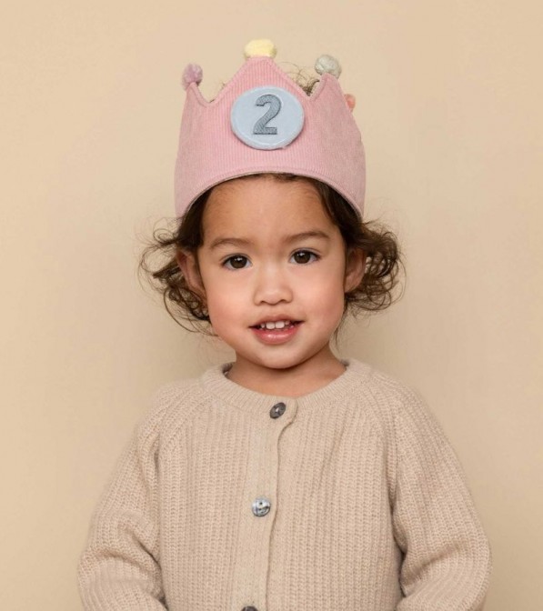 Corona di compleanno in stoffa