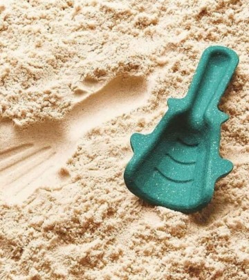 Set per giocare con la sabbia